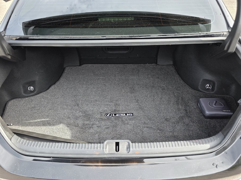 Certified 2022 Lexus ES 350 w/ Premium Package FWD image 32