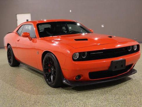 Used 2018 Dodge Challenger R/T Scat Pack w/ Dynamics Package image 1