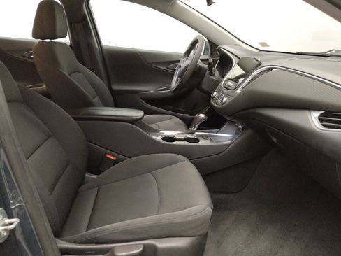 Used 2020 Chevrolet Malibu LT FWD image 21