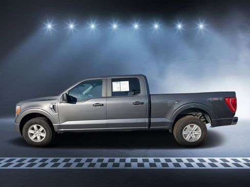 Used 2022 Ford F150 XLT AWD/4WD image 4