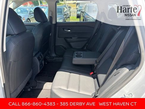 Certified 2023 Nissan Rogue SV w/ SV Premium B Package AWD/4WD image 19