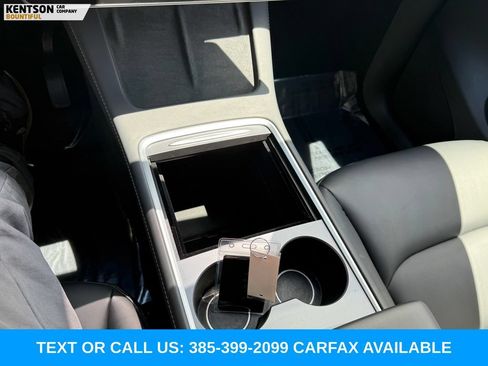Used 2023 Tesla Model Y Long Range AWD/4WD image 21