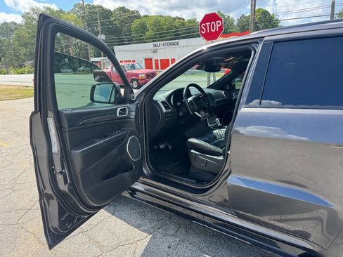 Used 2021 Jeep Grand Cherokee Trackhawk image 9