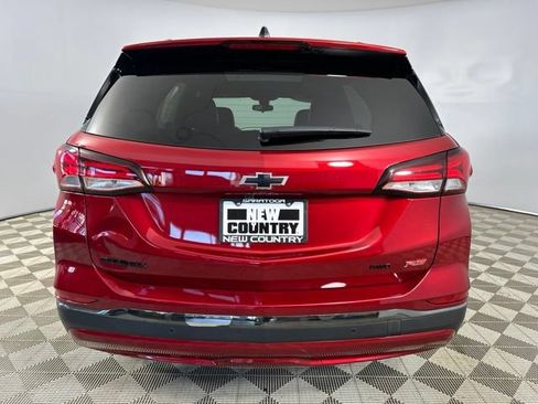 Used 2022 Chevrolet Equinox RS AWD/4WD image 14