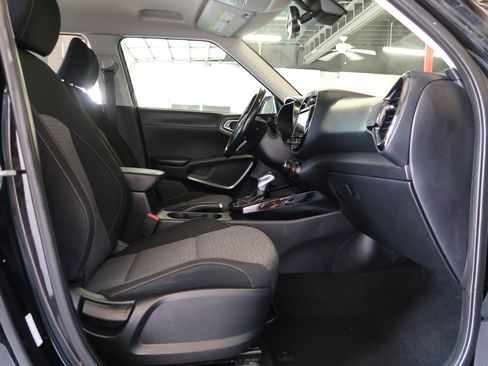 Used 2020 Kia Soul EX FWD image 24