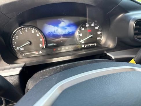 Used 2023 Ford Explorer XLT w/ Equipment Group 202A RWD image 12