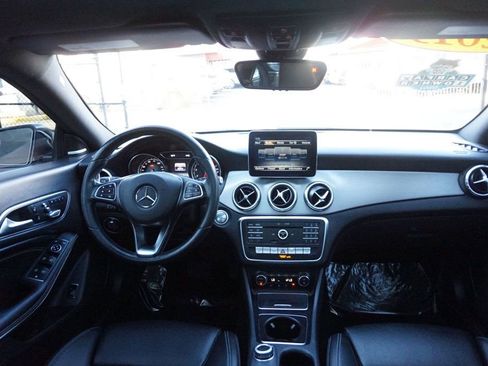 Used 2019 Mercedes-Benz CLA 250 image 39