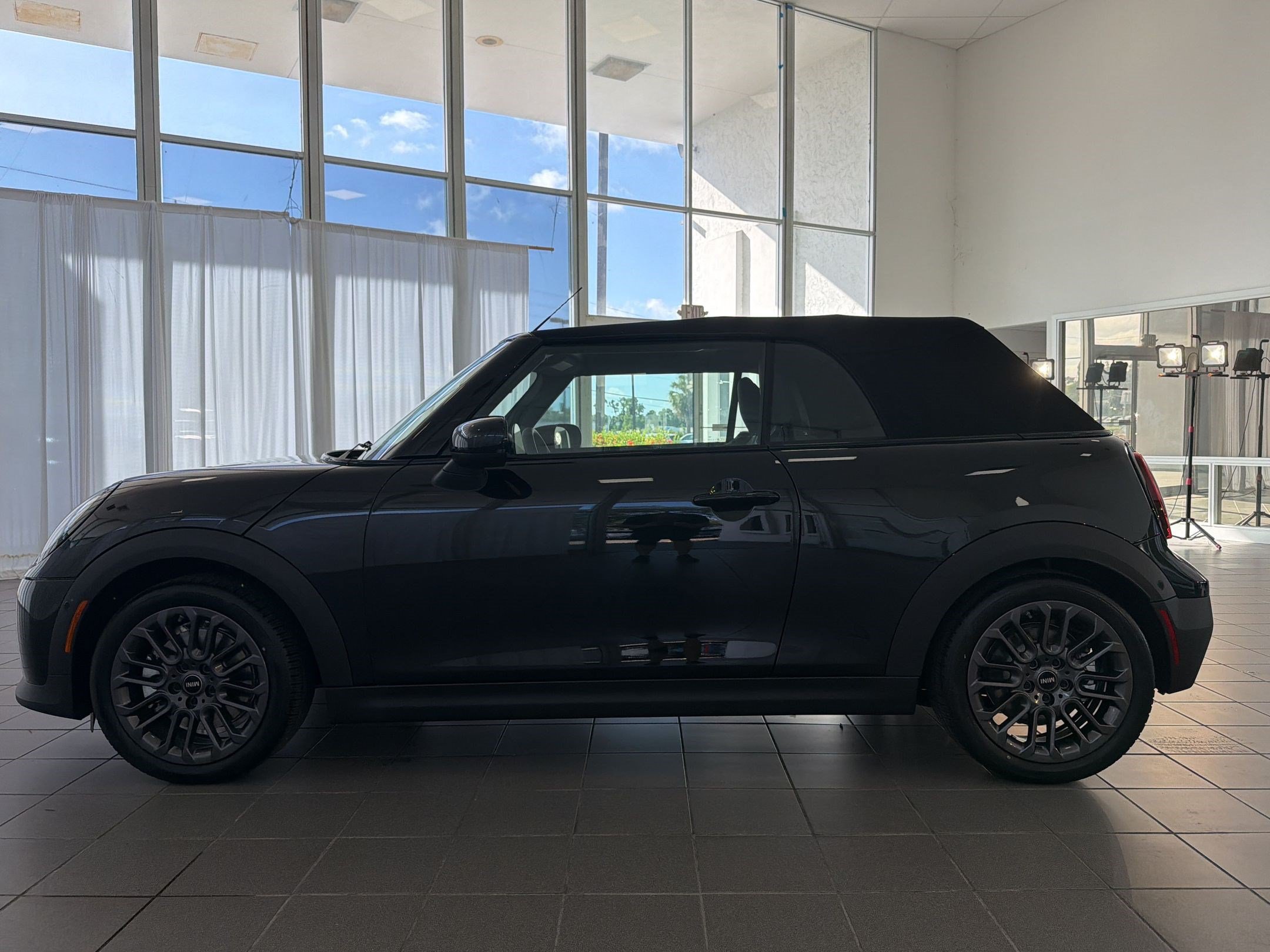 New 2026 MINI Cooper S FWD image 2