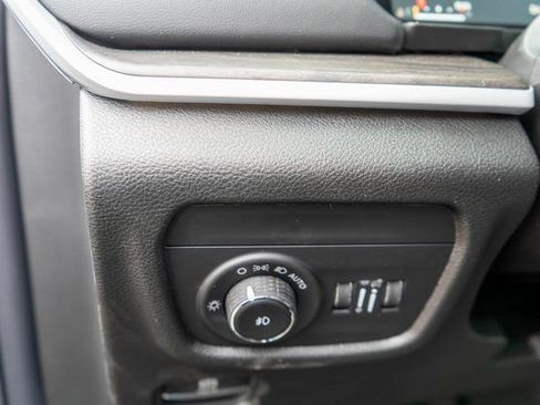 New 2026 Jeep Grand Cherokee L Limited w/ Limited Altitude Package image 17