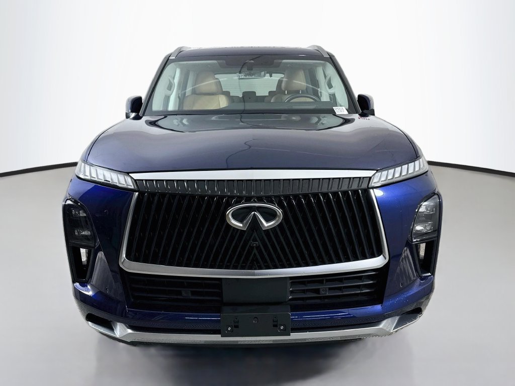 Used 2025 INFINITI QX80 Luxe AWD/4WD image 2