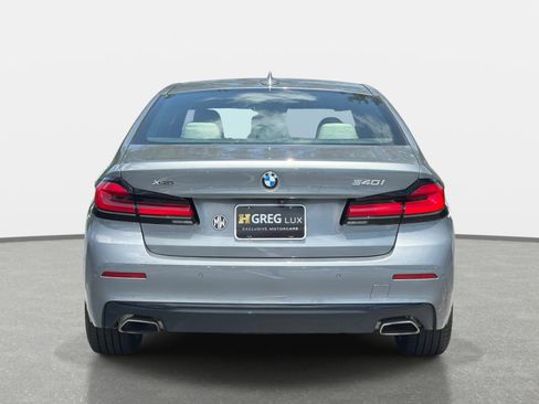 Used 2023 BMW 540i xDrive w/ Convenience Package AWD/4WD image 4