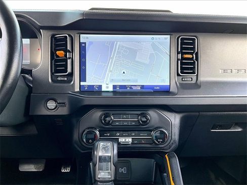 Used 2024 Ford Bronco Badlands w/ Sasquatch Package image 17