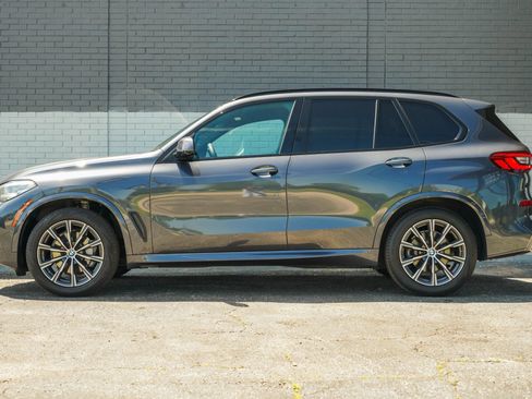 Used 2019 BMW X5 xDrive40i w/ M Sport Package AWD/4WD image 8