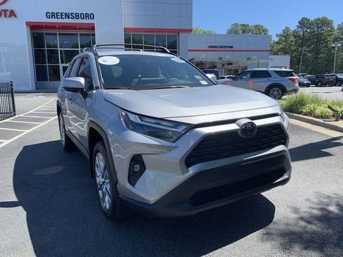 Used 2025 Toyota RAV4 XLE Premium w/ Weather Package FWD image 2