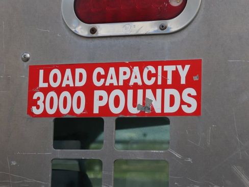 Used 2018 Ford Transit 250 138 image 18