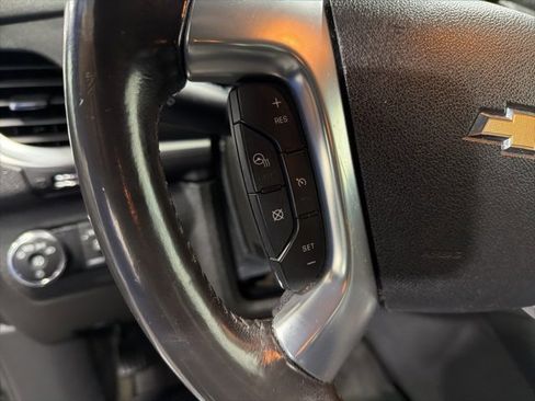 Used 2017 Chevrolet Traverse Premier image 17