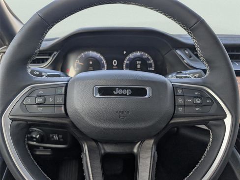 New 2026 Jeep Grand Cherokee L Limited image 22