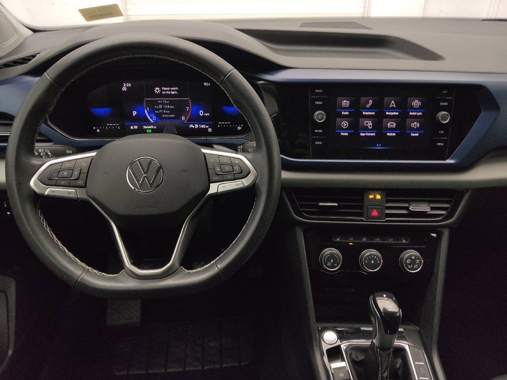 Used 2023 Volkswagen Taos SE FWD image 22