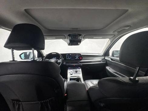 Used 2024 Hyundai Palisade SEL w/ Premium Package FWD image 19