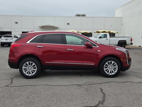 Used 2019 Cadillac XT5 FWD image 15