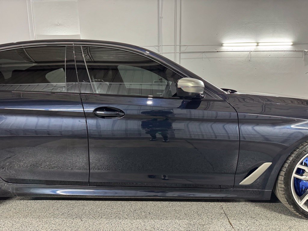 Used 2023 BMW M550i xDrive AWD/4WD image 9