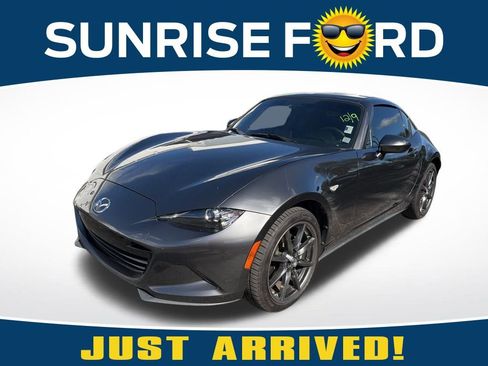 Used 2019 MAZDA MX-5 Miata RF Grand Touring image 1
