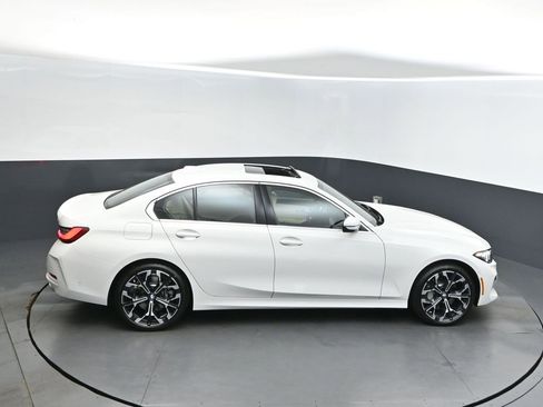 New 2026 BMW 330i Sedan w/ Convenience Package image 35