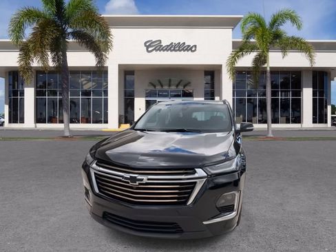 Certified 2023 Chevrolet Traverse High Country AWD/4WD image 4