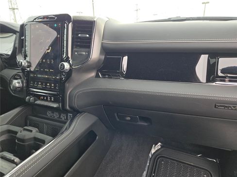 Certified 2025 RAM 1500 Limited image 9