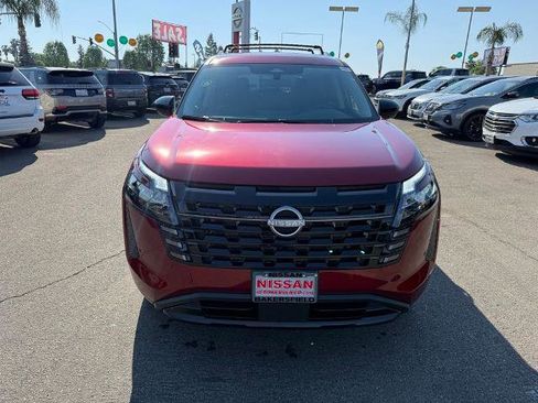 New 2026 Nissan Pathfinder SV image 2