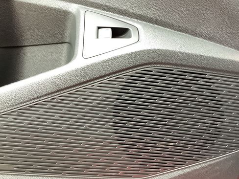 New 2026 Volkswagen Jetta SE FWD image 26