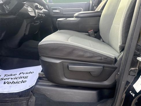 Used 2022 RAM 2500 Big Horn image 19