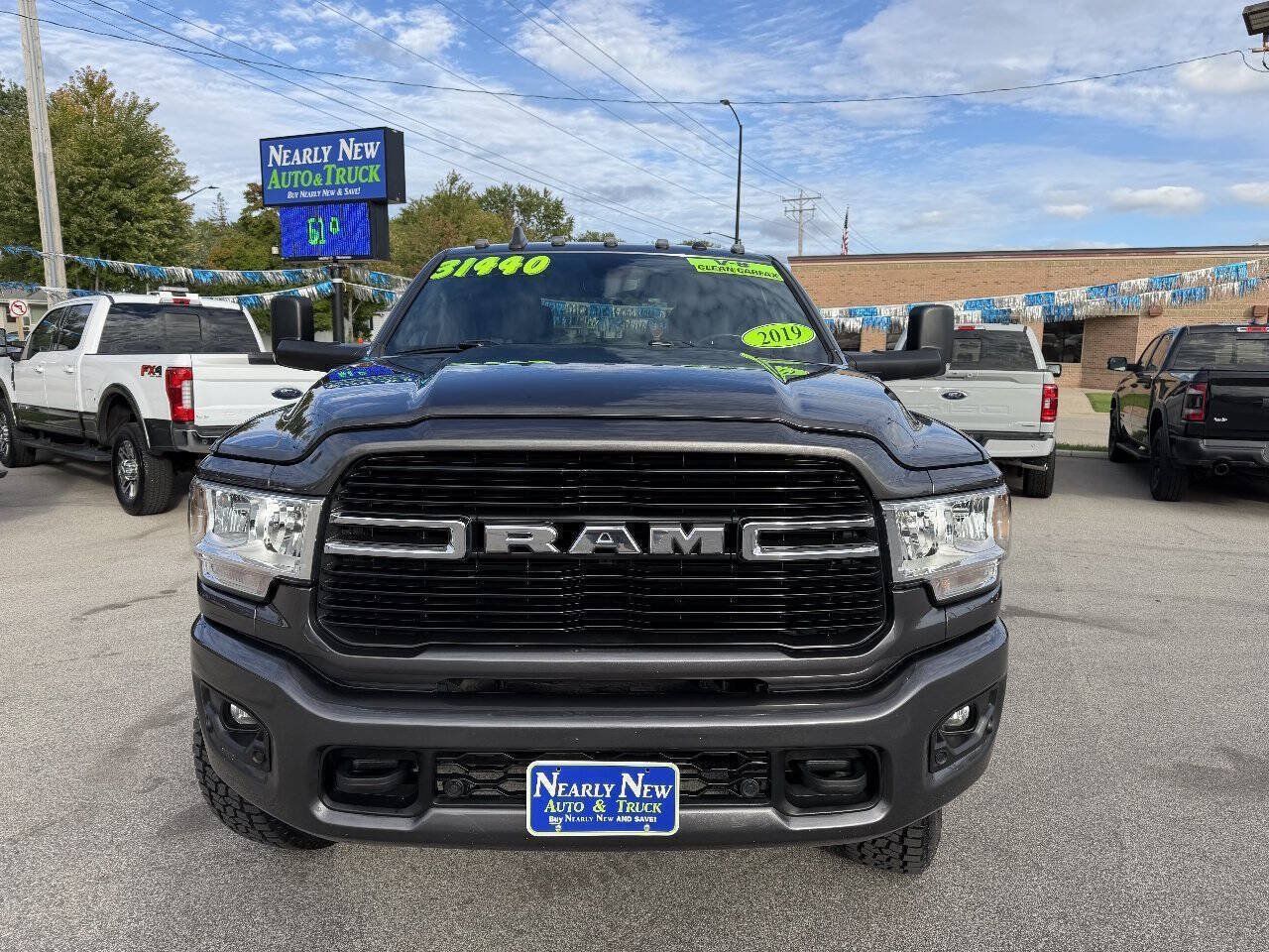 Used 2019 RAM 2500 Big Horn AWD/4WD image 2