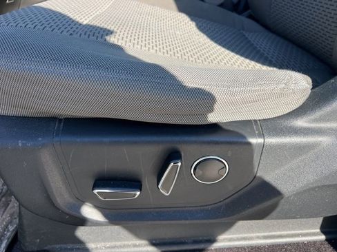 Used 2016 Ford F150 XLT w/ Equipment Group 302A Luxury image 21