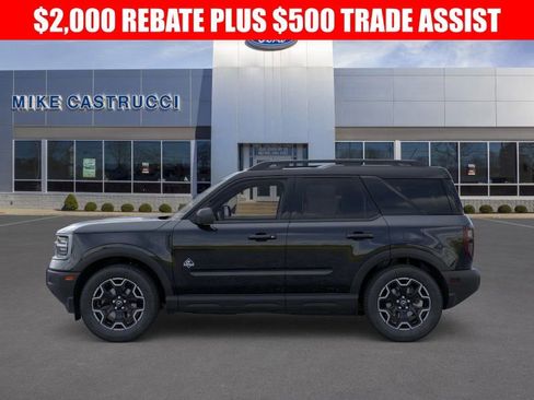 New 2025 Ford Bronco Sport Outer Banks image 3