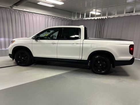 Used 2023 Honda Ridgeline Black Edition image 4