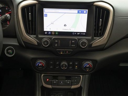 Used 2022 GMC Terrain Denali w/ Denali Premium Package image 25