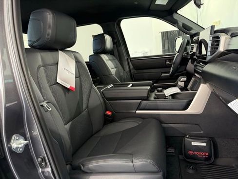 New 2025 Toyota Tundra SR5 image 32