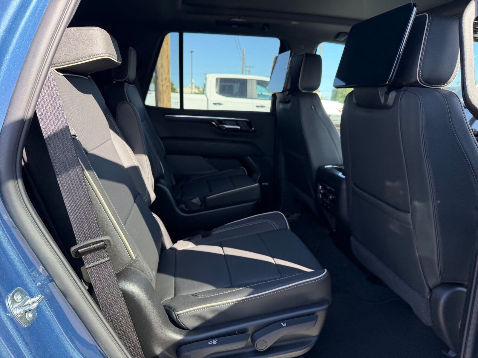 New 2026 Chevrolet Tahoe Premier AWD/4WD image 18