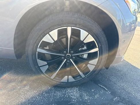 Used 2026 Volvo XC60 B5 Plus w/ Protection Package Premier AWD/4WD image 9