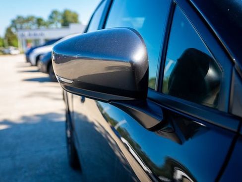 Certified 2025 Subaru Crosstrek 2.0i Premium image 24