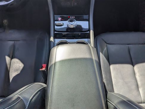 Used 2023 Jeep Grand Cherokee L Limited w/ Black Appearance Package image 20