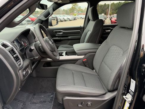 New 2026 RAM 1500 Lone Star AWD/4WD image 9