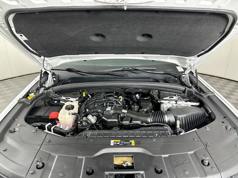 Used 2023 Jeep Grand Cherokee Limited AWD/4WD image 34