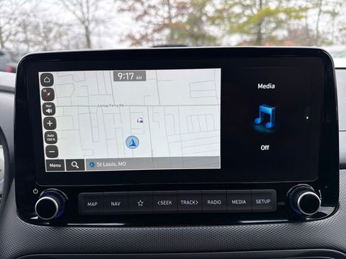 Used 2023 Hyundai Kona Limited image 35