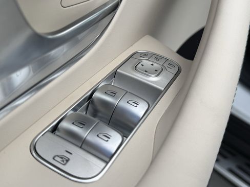 New 2026 Mercedes-Benz GLE 63 AMG S image 16