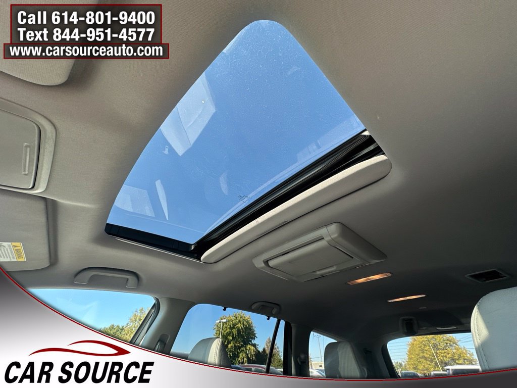 Used 2017 Honda Pilot Touring image 15