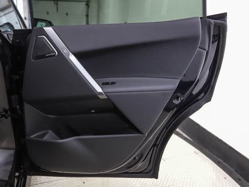 New 2026 BMW iX xDrive60 w/ M Sport Package image 25