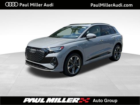 Used 2023 Audi Q4 e-tron Prestige w/ Black Optic Package AWD/4WD image 1