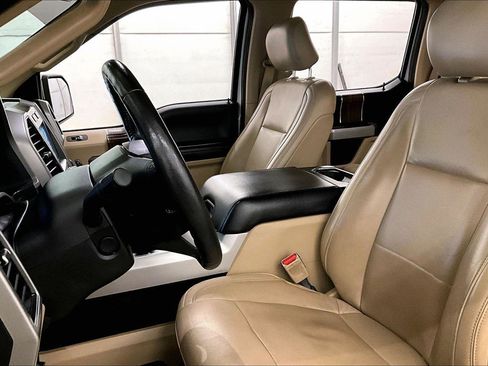 Used 2017 Ford F150 Lariat w/ Equipment Group 502A Luxury image 25